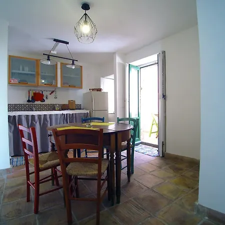 Casa Levante * Syracuse