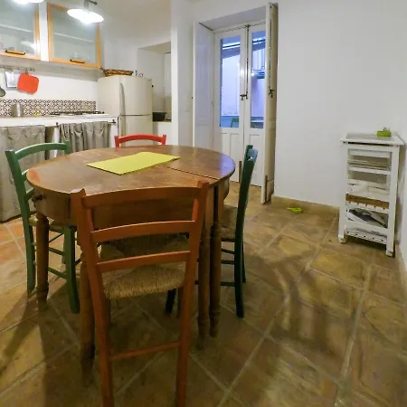 Casa Levante *